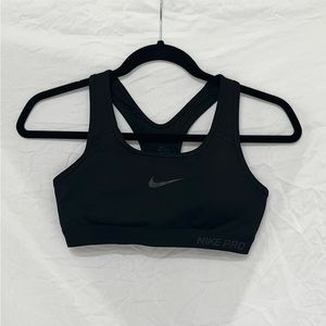 Nike Pro Sports Bra | Size: Small
